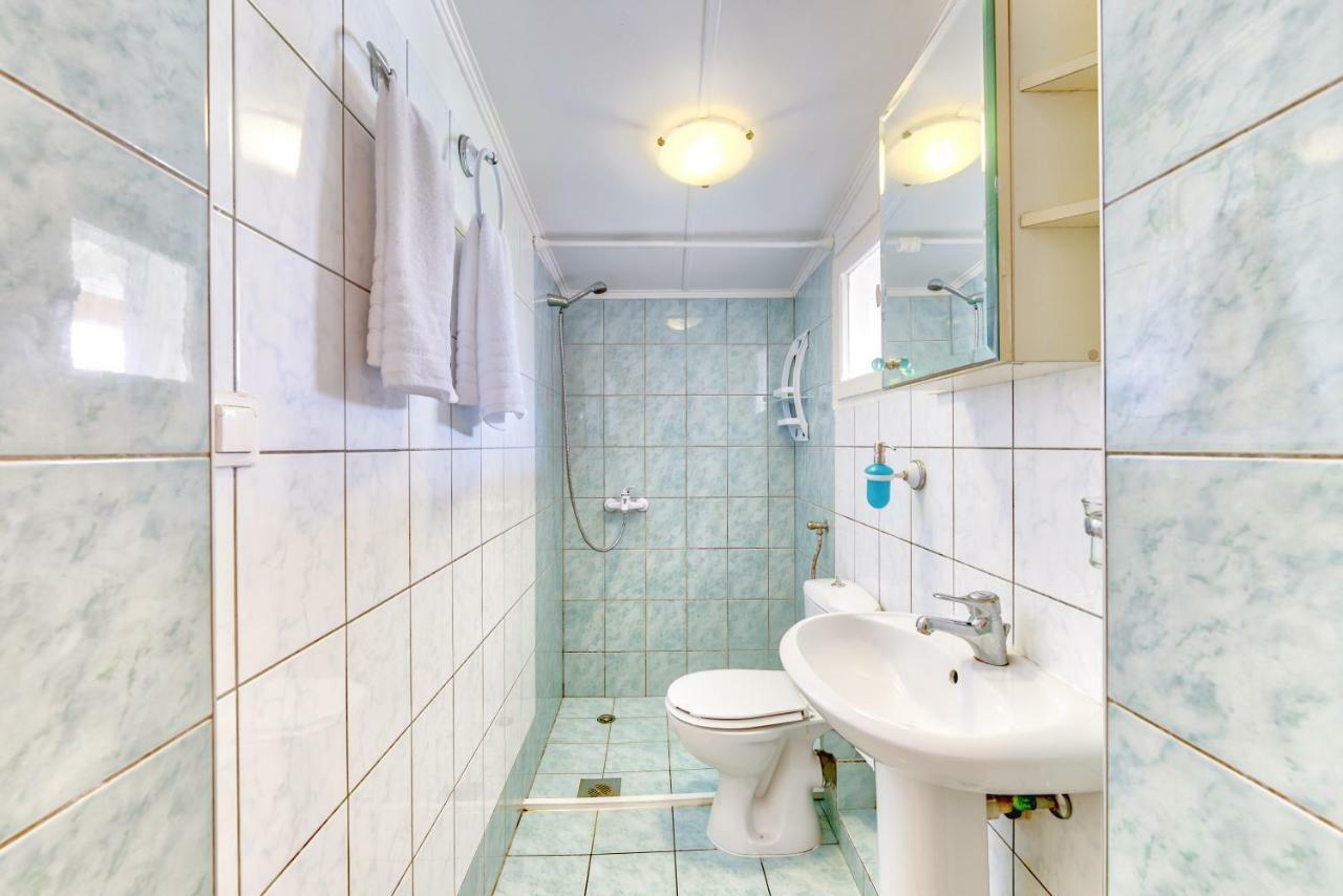 Ina Apartment Kalamákion Buitenkant foto